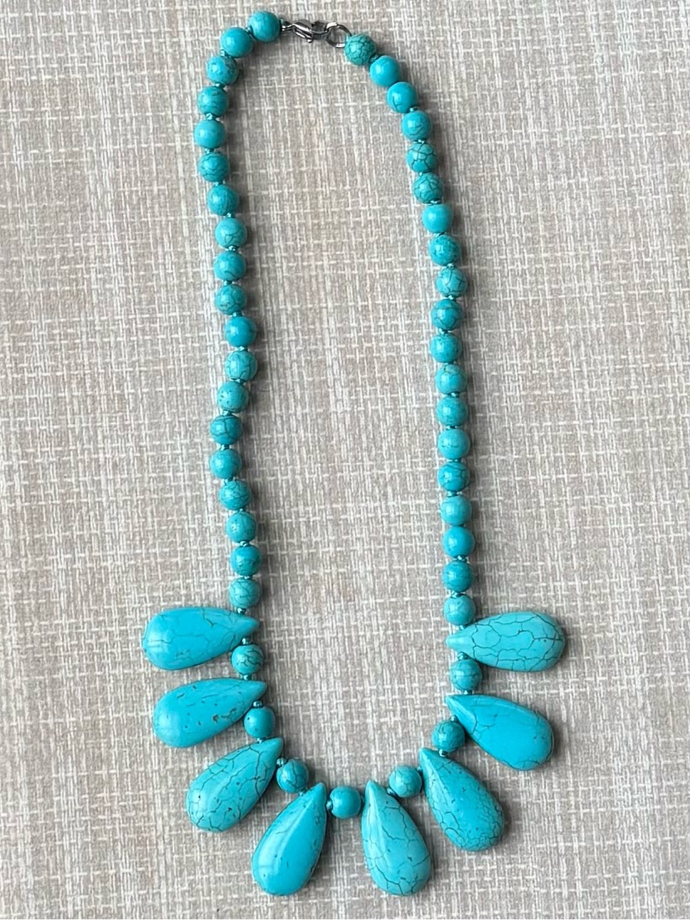 NWOT Tuckernuck Turquoise Bib Necklace